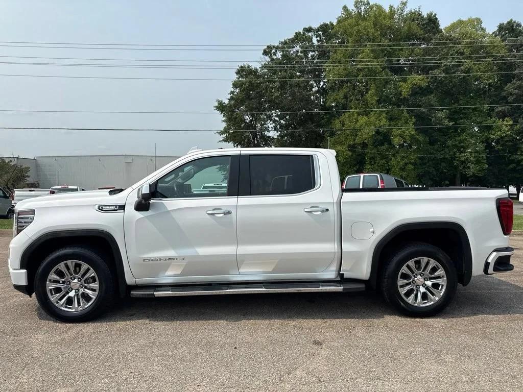 gmc sierra 1500 denali 2022 3GTUUGET3NG640689 image gmc sierra 1500 denali 2022 3GTUUGET3NG640689 image